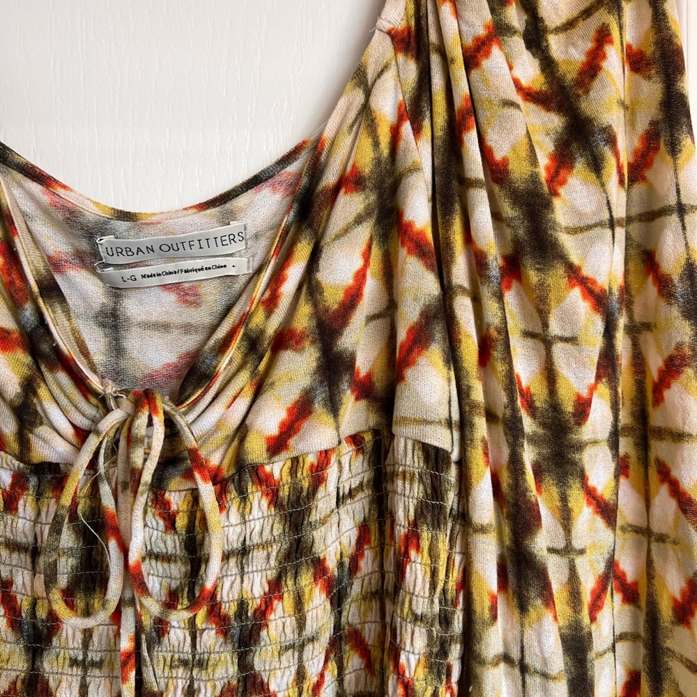 Patterned crop top - Picture 2 of 2